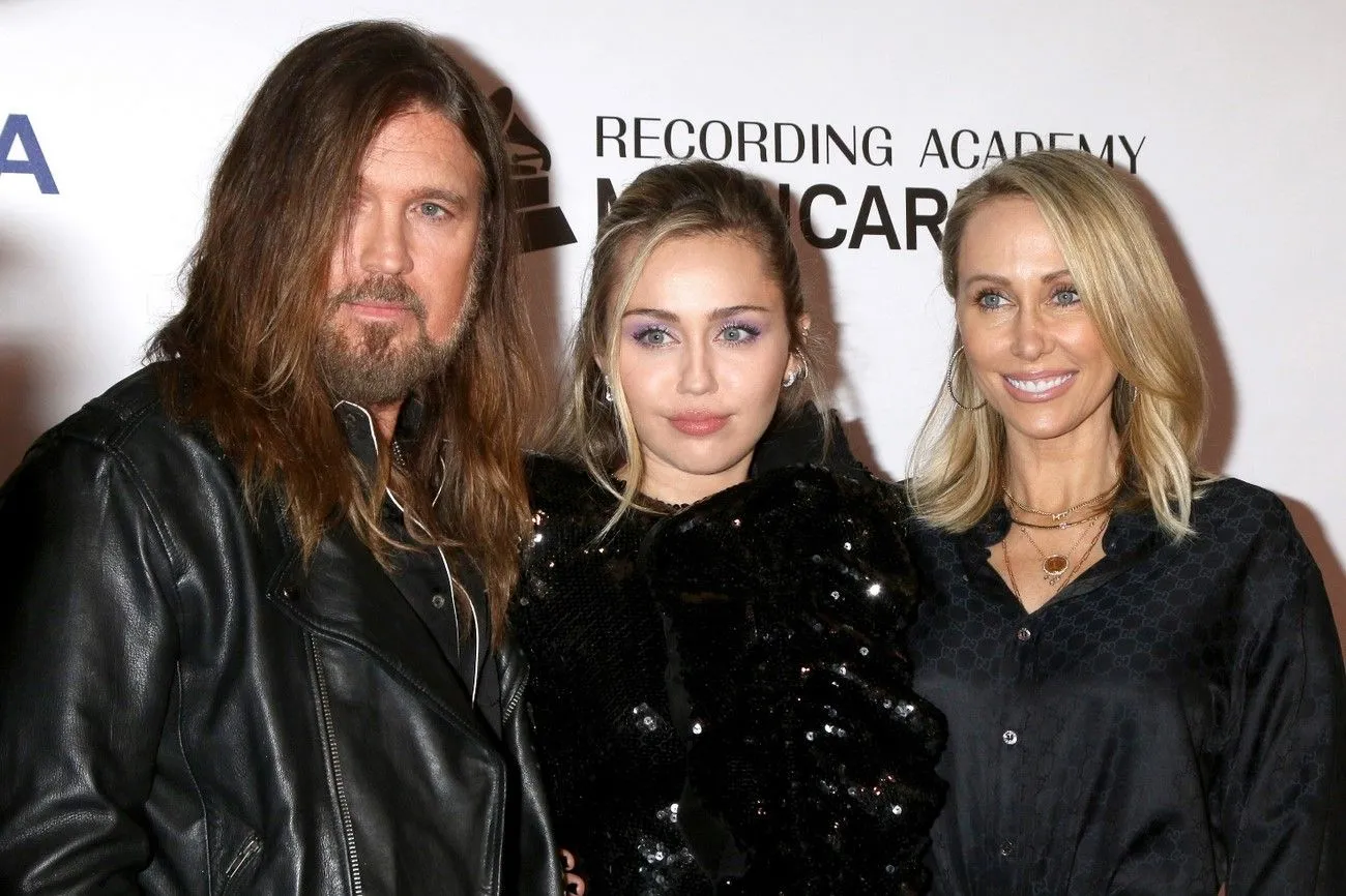 22. Tish and Billy Ray Cyrus.jpg?format=webp