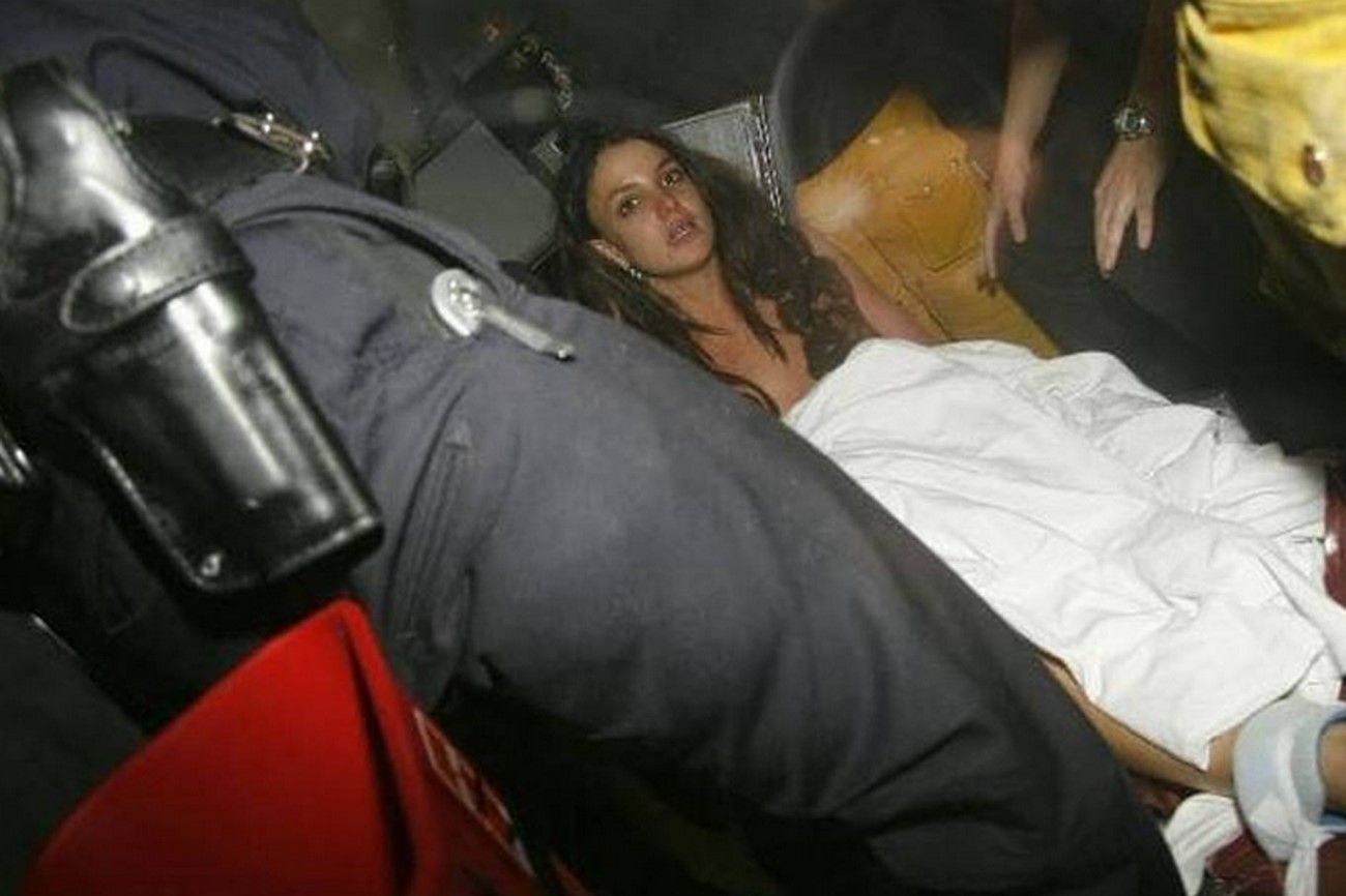 28. Public breakdown that led to the psychiatric hospital.jpg