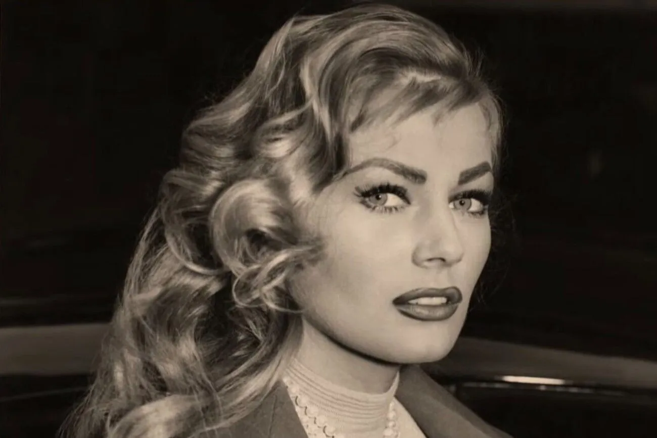 Anita Ekberg (1).jpg?format=webp