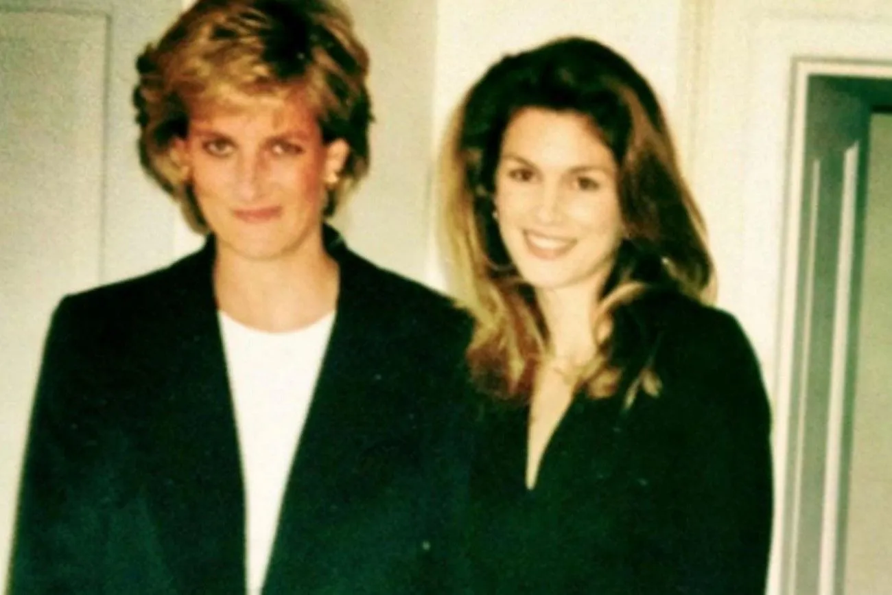 Diana once invited supermodel Cindy Crawford to Kensington Palace for Prince William!.jpg?format=webp